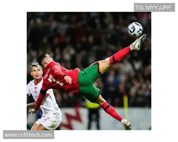 波兰足球传奇人物回顾:老一辈明星球员的辉煌岁月与成就 波兰足球传奇人物回顾:老一辈明星球员的辉煌岁月与成就